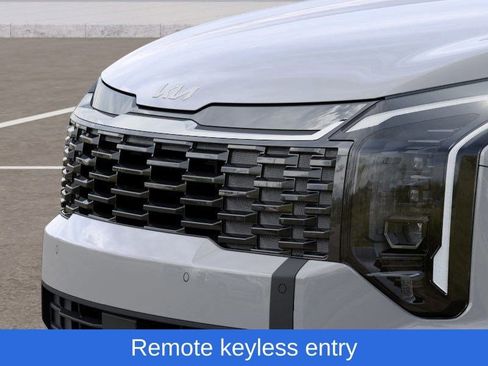 New 2026 Kia Sportage EX image 13