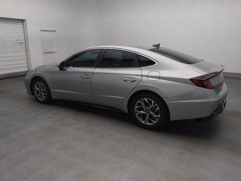 Used 2020 Hyundai Sonata SEL w/ Convenience Package FWD image 3