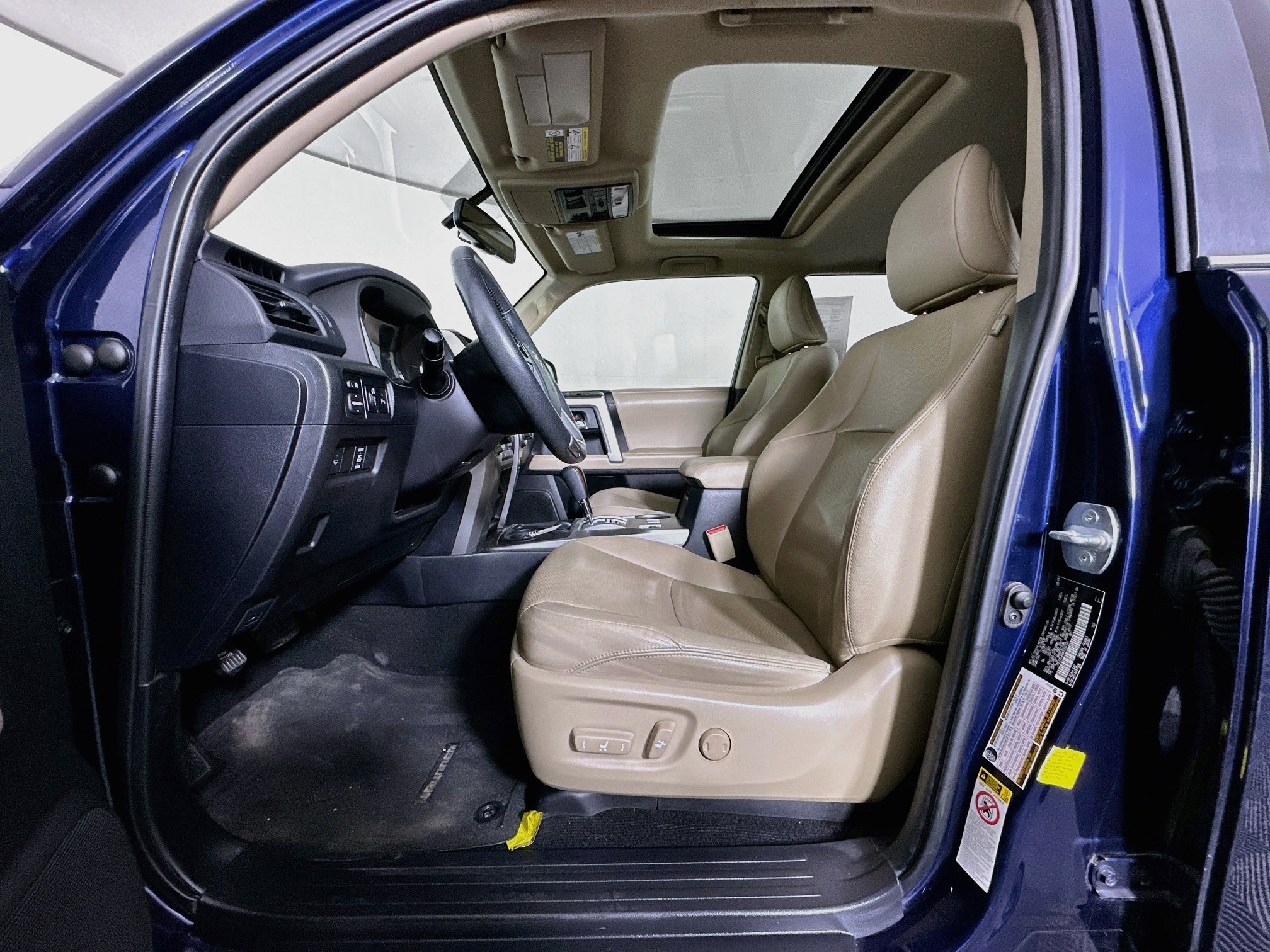 Used 2019 Toyota 4Runner Limited RWD image 13