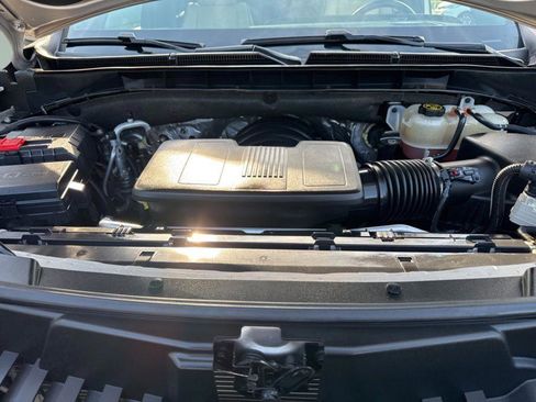 Used 2021 Cadillac Escalade Premium Luxury AWD/4WD image 30