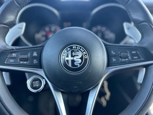 Used 2018 Alfa Romeo Stelvio Ti Sport AWD/4WD image 24