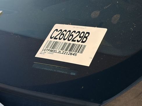 Used 2020 GMC Sierra 1500 AT4 w/ AT4 Carbonpro Edition image 10