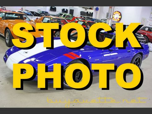 Used 1996 Chevrolet Corvette Coupe RWD image 1