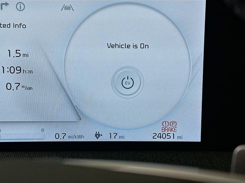 Used 2024 Kia EV6 Wind w/ Wind Technology Package AWD/4WD image 18