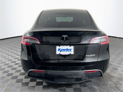 Used 2021 Tesla Model Y Performance image 5