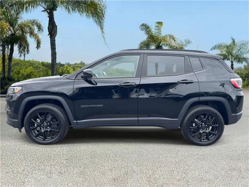 New 2026 Jeep Compass Latitude AWD/4WD image 2