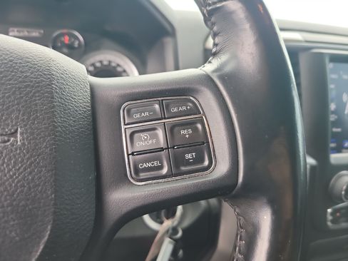 Used 2019 RAM 1500 Big Horn AWD/4WD image 28