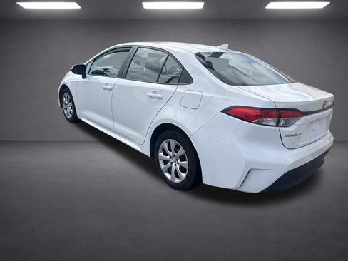 Used 2024 Toyota Corolla LE FWD image 29