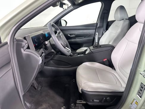 Certified 2025 Hyundai Santa Cruz SEL image 11