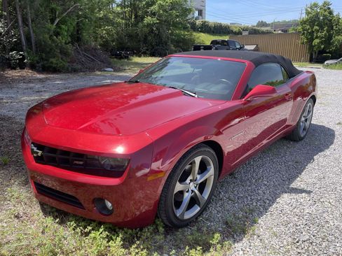 Used 2013 Chevrolet Camaro LT w/ RS Package image 4