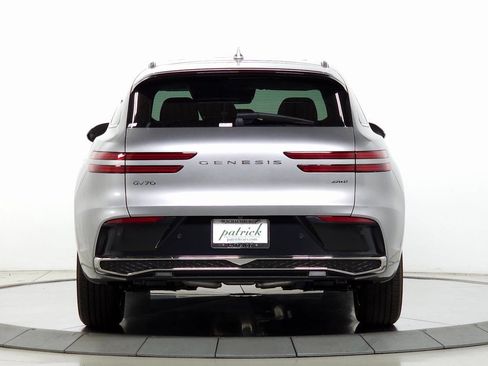 Used 2026 Genesis GV70 2.5T Select AWD/4WD image 6