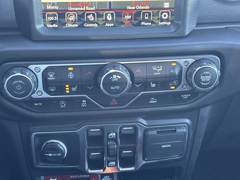 Used 2023 Jeep Gladiator Mojave w/ LED Lighting Group image 18