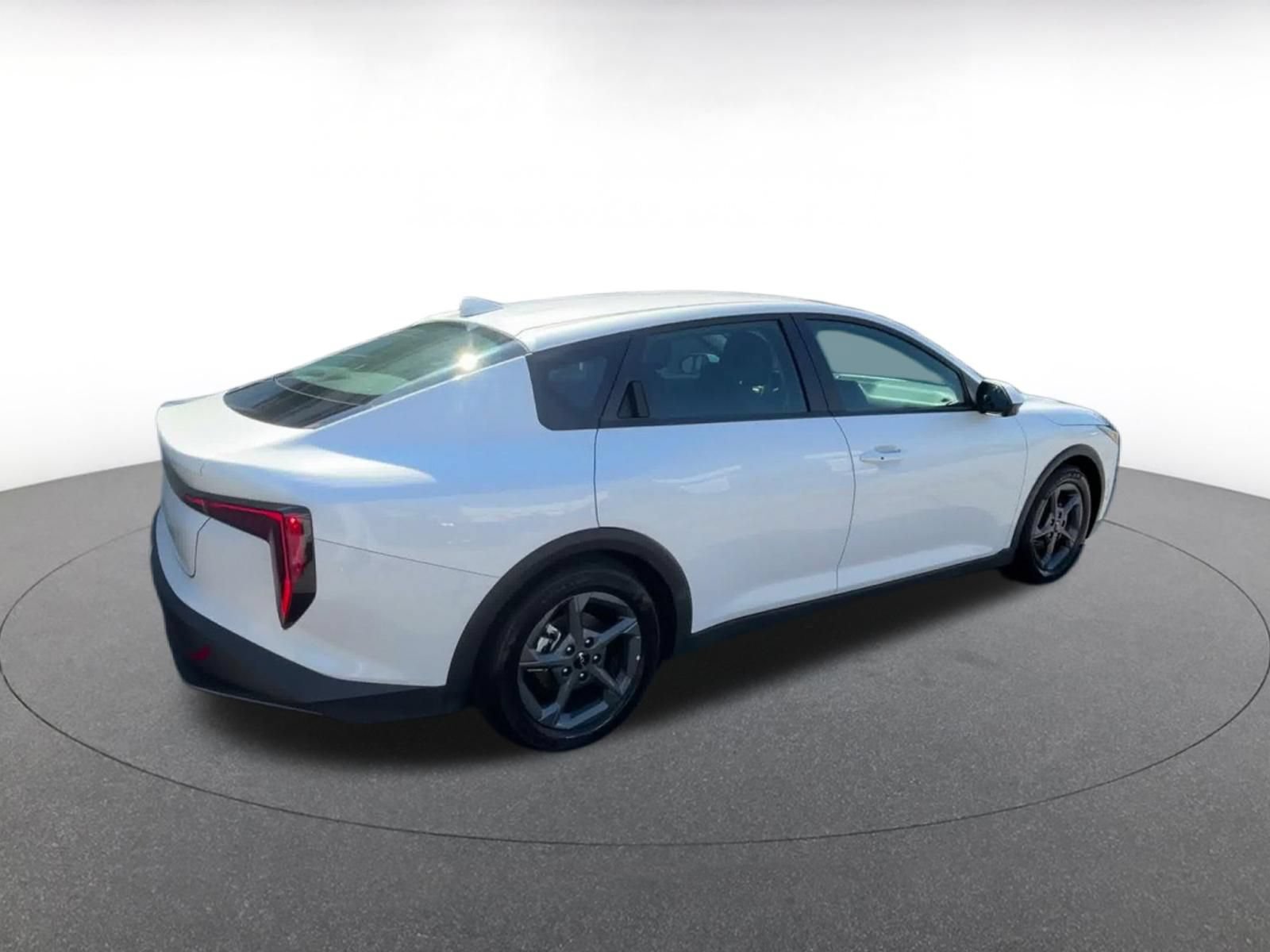 Used 2026 Kia K4 FWD image 14