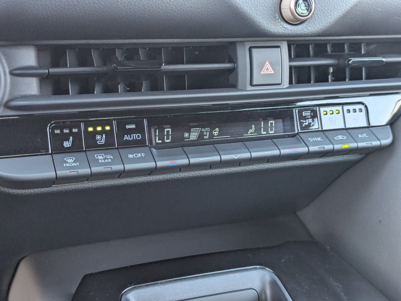 Used 2026 Toyota Crown AWD/4WD image 28