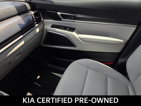 Certified 2024 Kia Telluride S FWD image 26