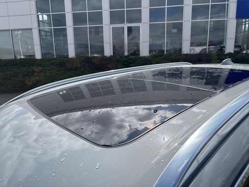 Used 2025 Volvo XC90 B6 Plus image 10