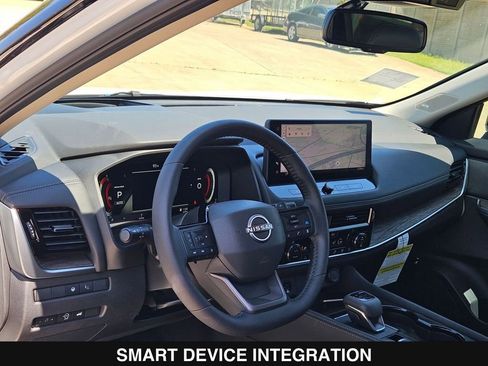 New 2026 Nissan Rogue Platinum AWD/4WD image 13