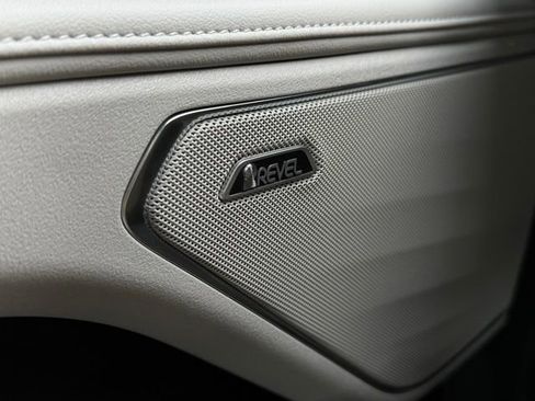 New 2026 Lincoln Nautilus Reserve w/ Jet Appearance Package image 14