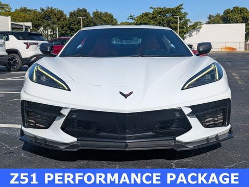 Used 2021 Chevrolet Corvette Stingray Preferred Cpe w/ Z51 Performance Package image 2