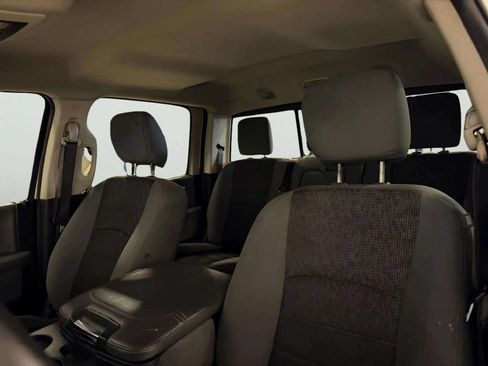 Used 2019 RAM 1500 Big Horn AWD/4WD image 15