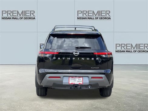 New 2026 Nissan Pathfinder Platinum FWD image 25