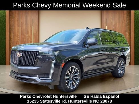 Certified 2022 Cadillac Escalade Sport w/ Touring Package AWD/4WD image 30