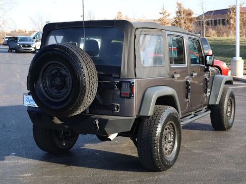 Used 2016 Jeep Wrangler Unlimited Sport image 5