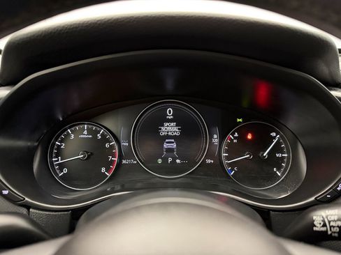 Used 2025 MAZDA CX-50 AWD 2.5 S w/ Preferred Package image 11