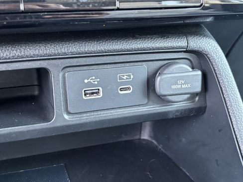 Certified 2025 Honda Pilot EX-L image 22
