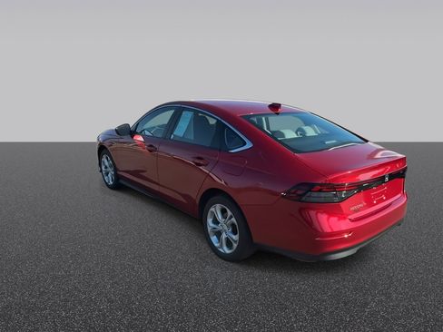 Used 2023 Honda Accord LX image 7