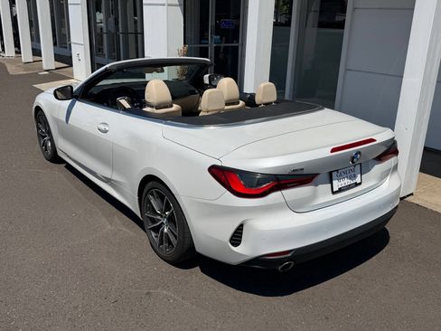 Used 2022 BMW 430i xDrive Convertible w/ Convenience Package AWD/4WD image 5