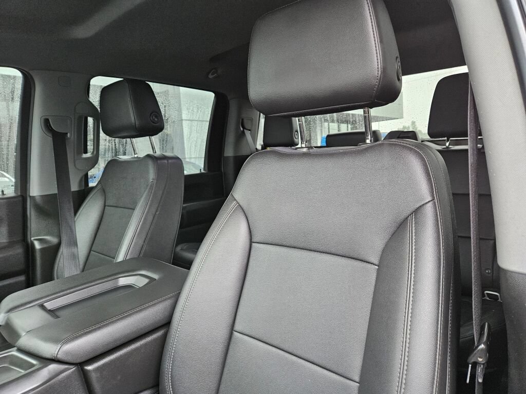 Used 2021 Chevrolet Silverado 2500 W/T w/ WT Fleet Convenience Package AWD/4WD image 16
