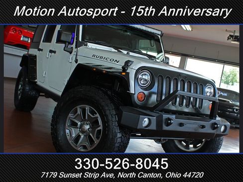 Used 2013 Jeep Wrangler Unlimited Rubicon w/ Connectivity Group AWD/4WD image 54