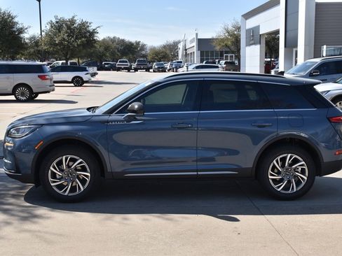 New 2026 Lincoln Corsair Premiere image 11