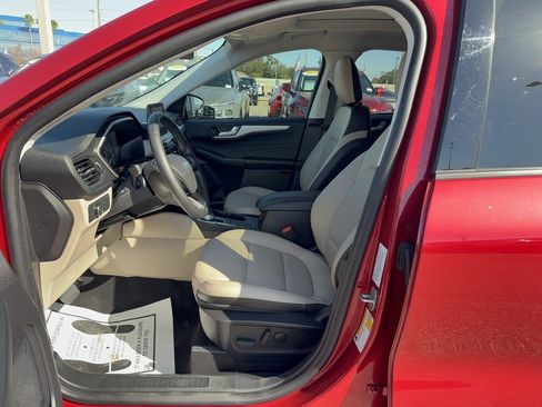 Certified 2022 Ford Escape SEL image 12