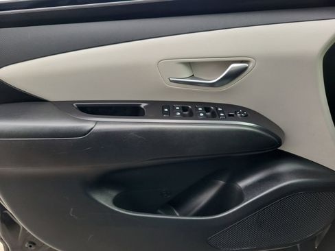 Used 2022 Hyundai Tucson SEL FWD image 21