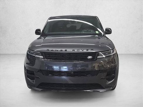 Used 2024 Land Rover Range Rover Sport Dynamic SE AWD/4WD image 2