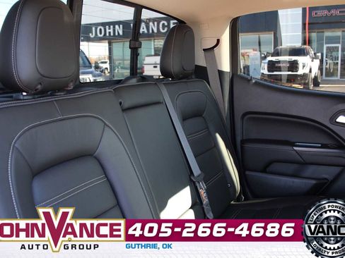 Used 2020 GMC Canyon Denali image 19
