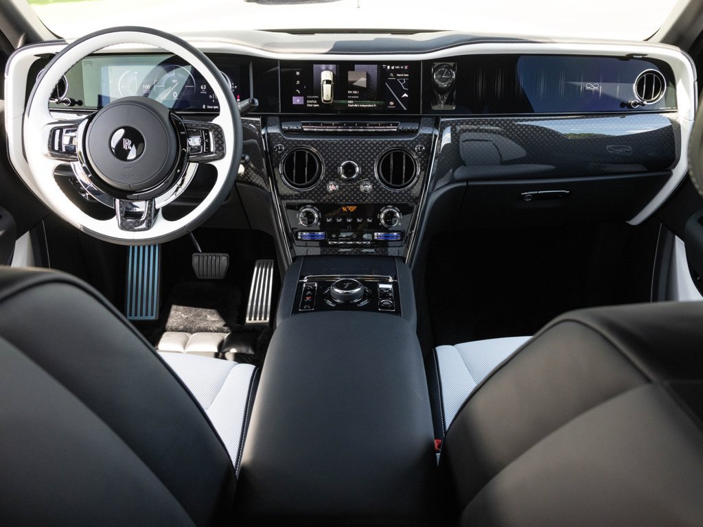 New 2027 Rolls-Royce Cullinan Black Badge AWD/4WD image 49