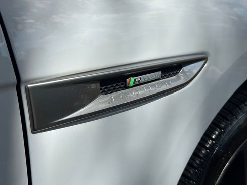 Used 2020 Jaguar F-PACE R-Sport image 58