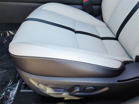 New 2026 MAZDA CX-50 AWD 2.5 S w/ Premium Package image 7