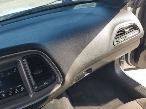 Used 2022 Dodge Challenger GT image 11