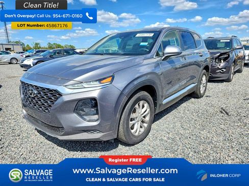Used 2019 Hyundai Santa Fe SE image 1