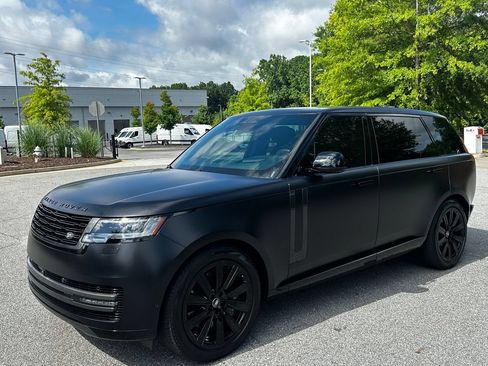 Used 2024 Land Rover Range Rover Long Wheelbase Autobiography AWD/4WD image 3