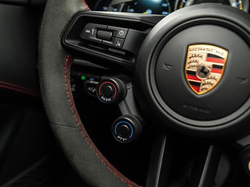 Certified 2025 Porsche 911 GT3 RS RWD image 16