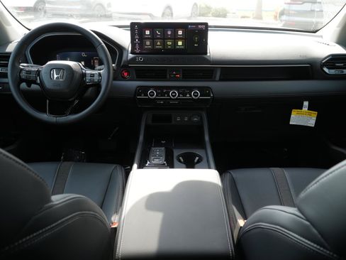 Used 2026 Honda Passport RTL image 19