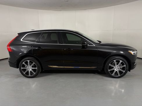 Used 2020 Volvo XC60 T5 Inscription FWD image 9