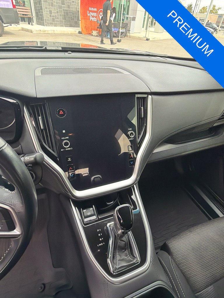 Used 2022 Subaru Outback Premium AWD/4WD image 6