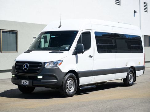 Used 2019 Mercedes-Benz Sprinter 170 image 16