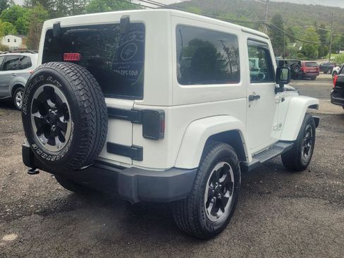 Used 2014 Jeep Wrangler Sahara AWD/4WD image 8